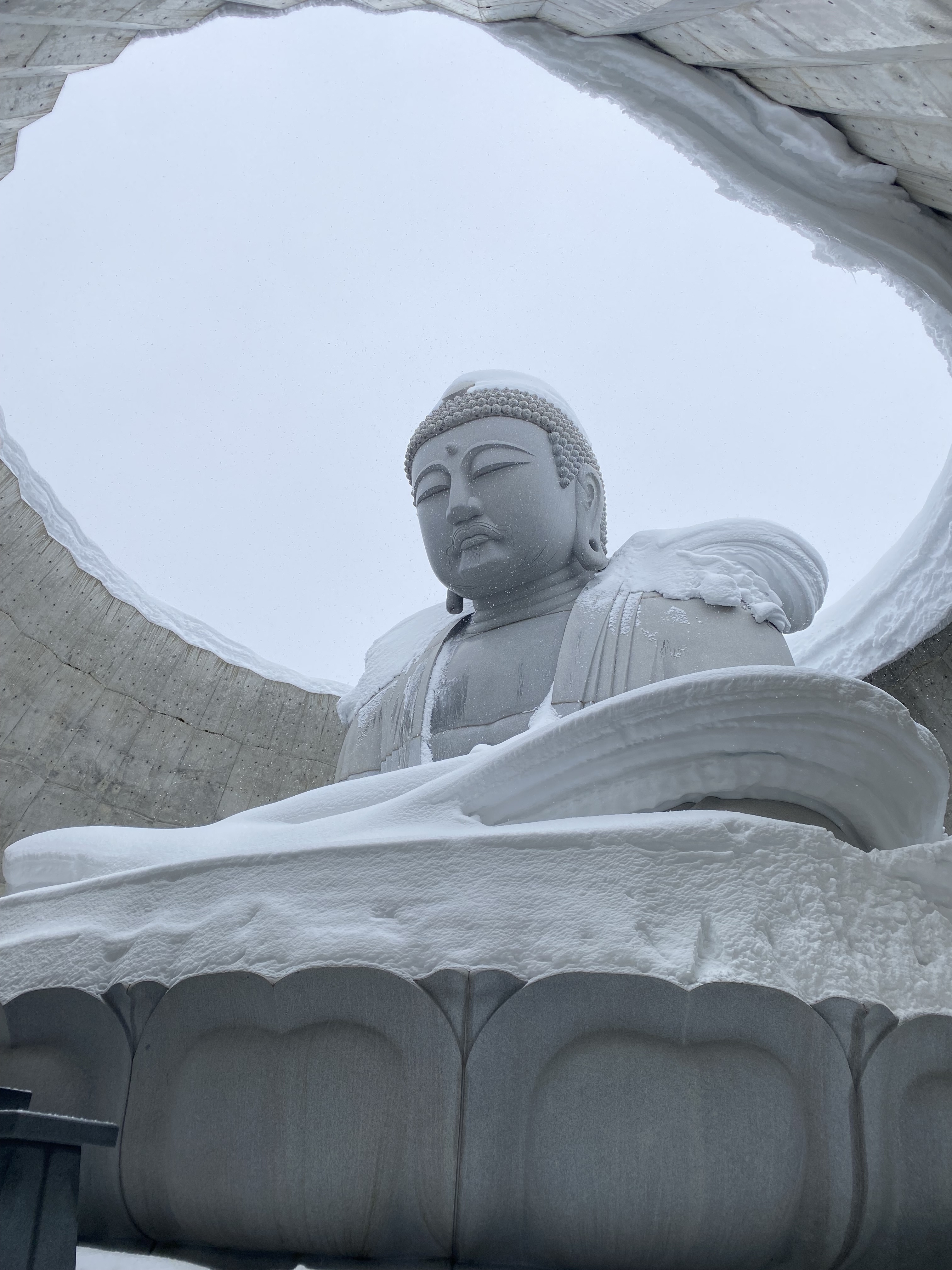 เที่ยวญี่ปุ่นชมเนินพระใหญ่ The Hill of the Buddha 